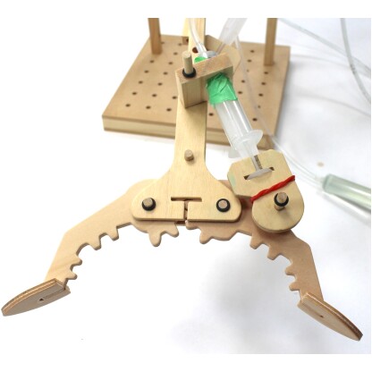 6726 16 This STEM Maker Set is a great resource for Science Centres, Schools and Museums.
