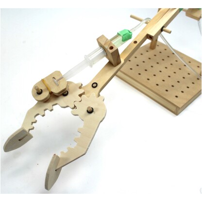6726 17 This STEM Maker Set is a great resource for Science Centres, Schools and Museums.