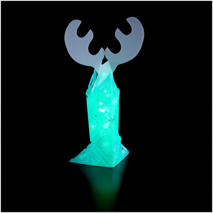888002 6 <strong>Magical Moose & Forest Friends</strong> includes 35 Creatto pieces, a string of 20 LED lights, and assembly instructions to build a moose, beetle, dinosaur, and tree, but the possibilities are limited only by your imagination! What will you create?
